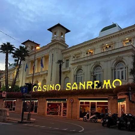 Апартаменты Casa Aura *